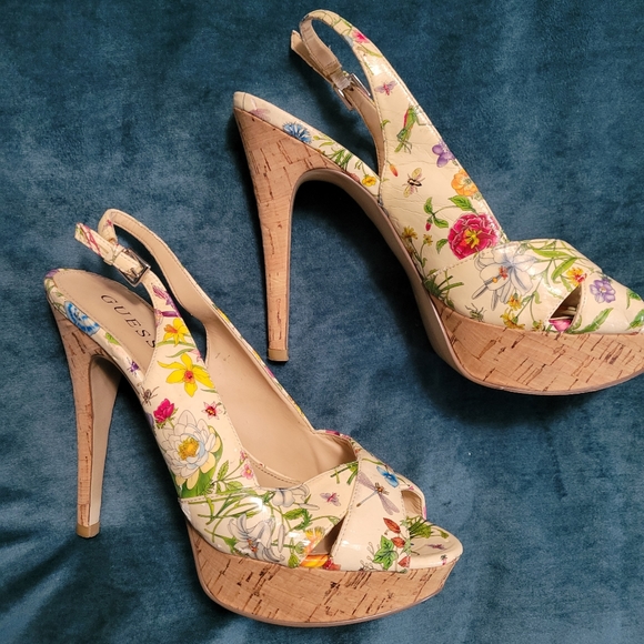 Guess Vintage Floral Cork Slingback Heels - Picture 3 of 13